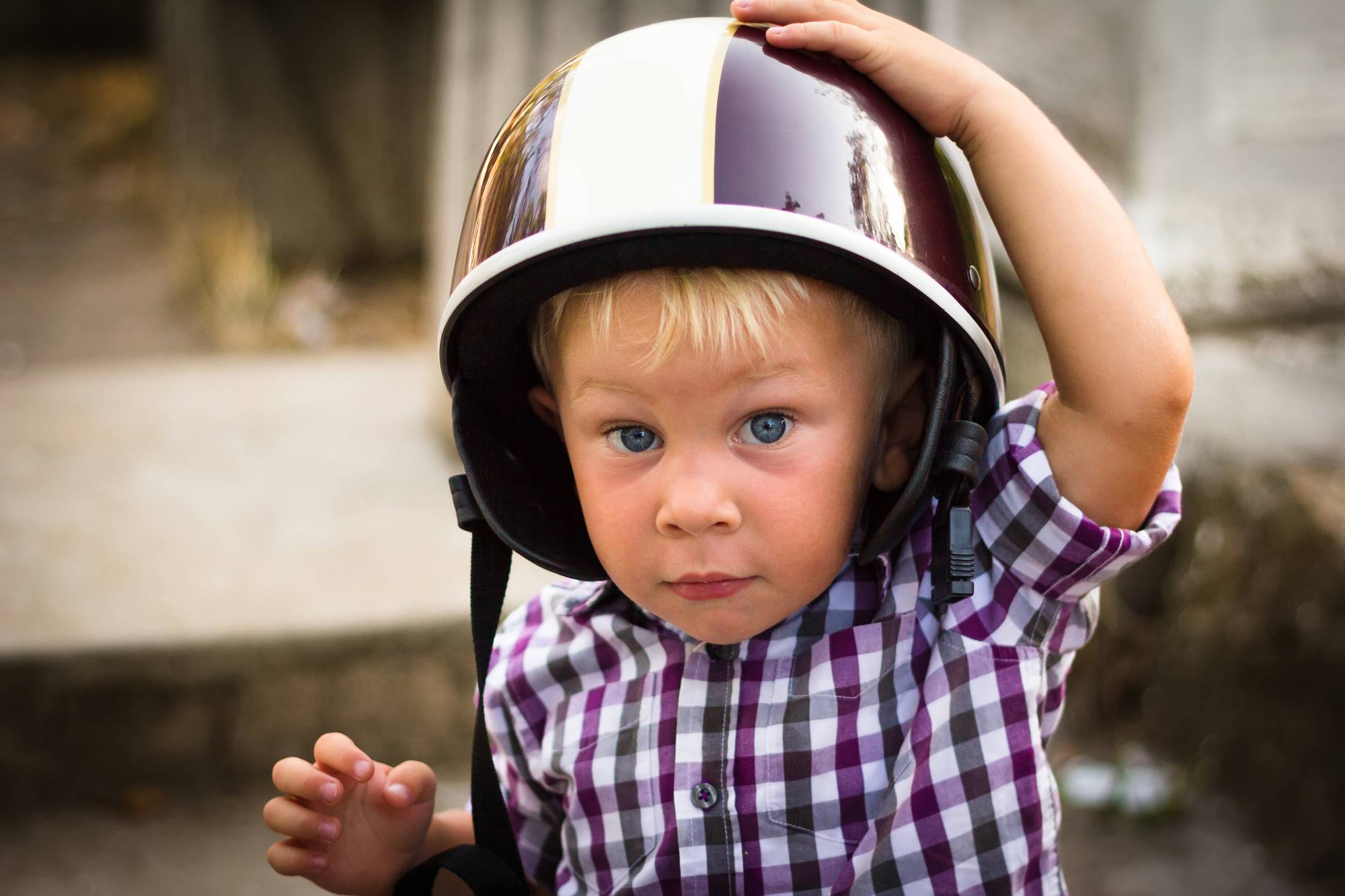 what-age-can-a-child-ride-on-the-back-of-a-motorcycle-in-texas